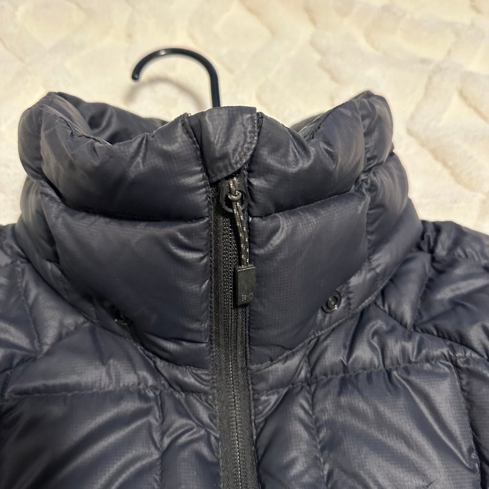 Lightweight Puffy Jacket - Picture 3 of 3